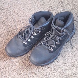 Timberland Hikers- men’s size 9